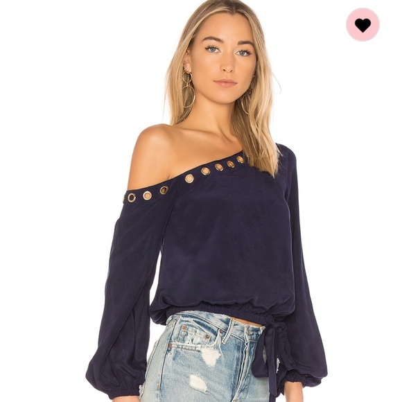 Alyssa Navy top size small. - Picture 3 of 4